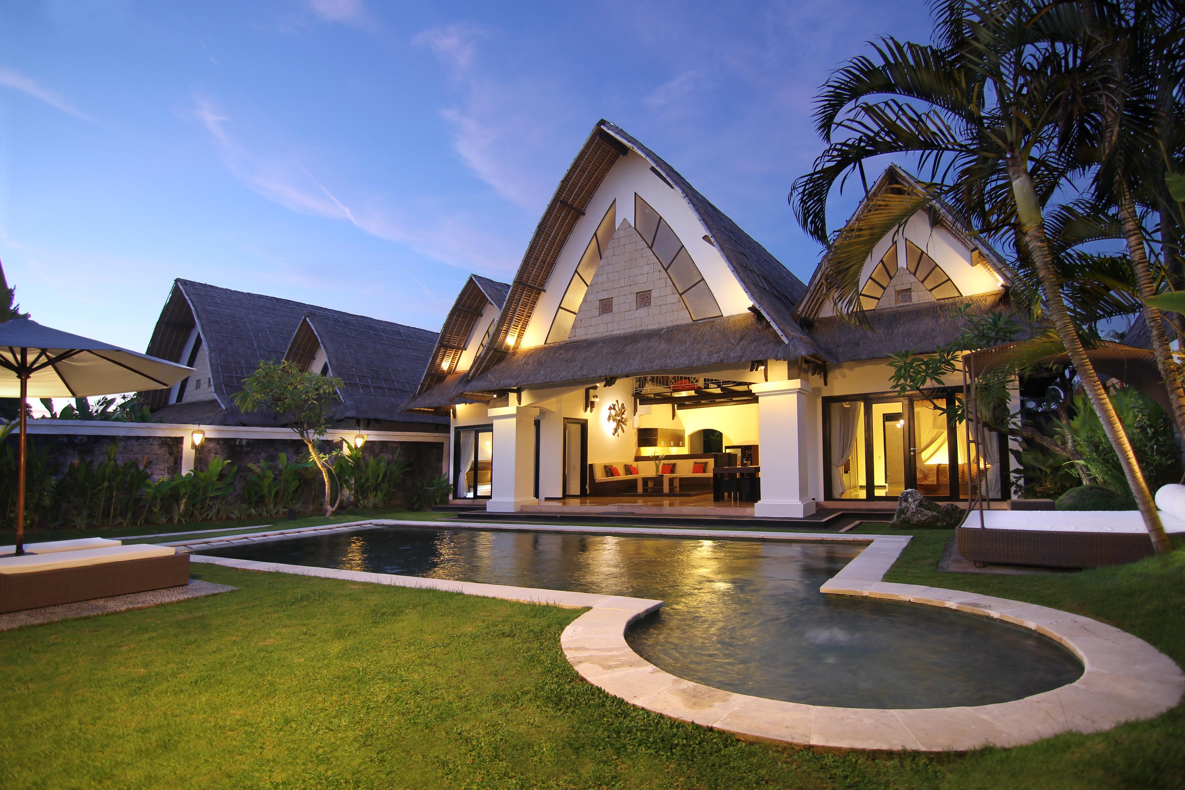 Villa Estate & - By Astadala